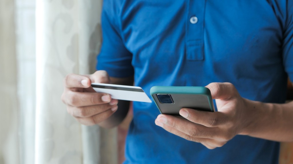 online-banking-avantaje-si-riscuri