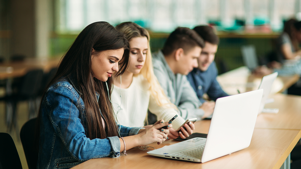 Безкоштовні курси німецької мови для українських біженців: важлива інформація