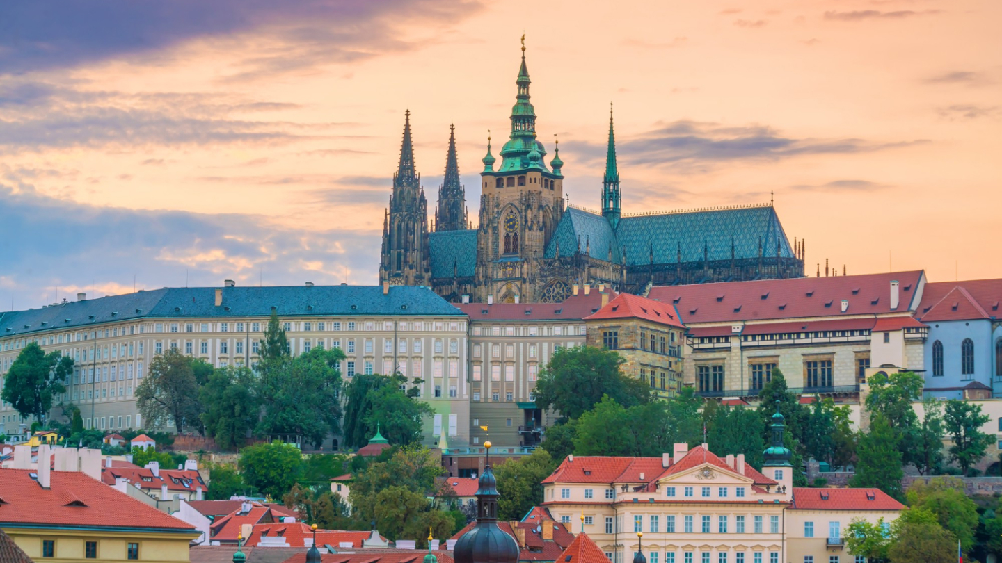 Чи можуть українці втратити статус ПМП в Чехії?