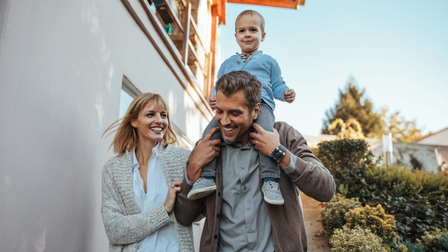 Украинцы за границей: сколько нас в мире и где мы живем?